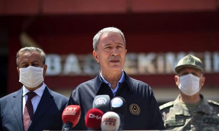 Bakan Akar’dan Mersin’de devrilen otobüsle ilgili açıklama: Frende boşalma olduğuna yönelik bir bilgi aldık