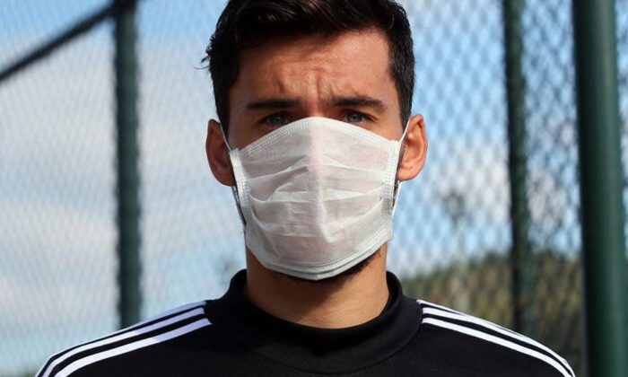 Umut Nayir koronavirüsü yendi! 21 gün…
