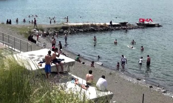 ÇILDIR GÖLÜ, EGE VE AKDENİZ SAHİLLERİNİ ARATMIYOR