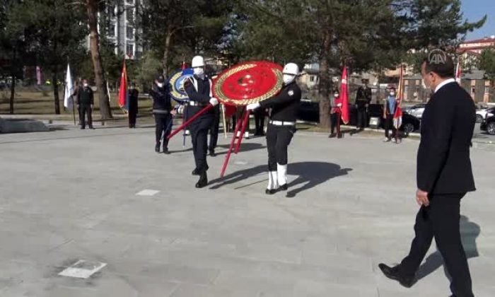 Kars’ta 29 Ekim Cumhuriyet Bayramı Kutlanıyor