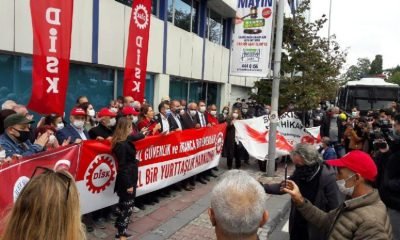 EYT’lilerden SGK İl Müdürlüğü Önünde Açıklama