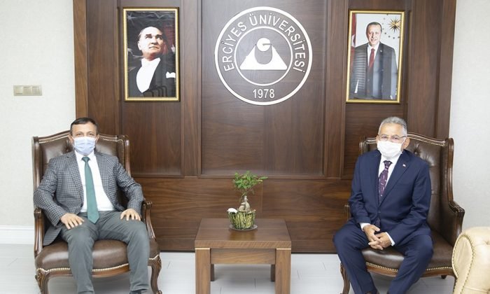 Yerli aşıda umutlandıran gelişme! 1 hafta-10 gün  test edilebilecek