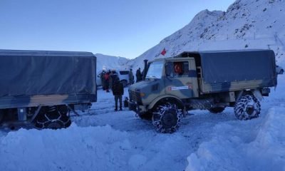 Acı haberi MSB duyurdu: Hakkari’de çığ altında kalan bir personel şehit oldu