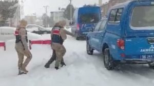 Cinayet firarisi Zanlı 5 yıl sonra yakayı ele verdi 1 sarıkamiş