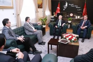 Başkan Toraman’dan Kılıçdaroğlu’na ziyaret! 1 kars