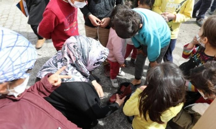 Kars Belediyesi Afgan uyruklu aileleri unutmadı