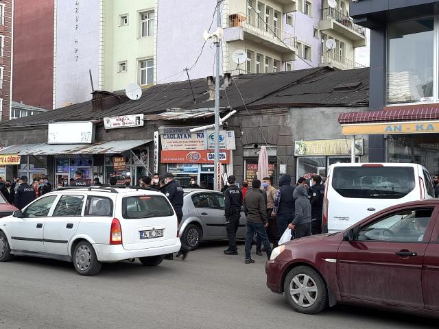 kars ta sopali kavga 2 yarali 2 14091707 o