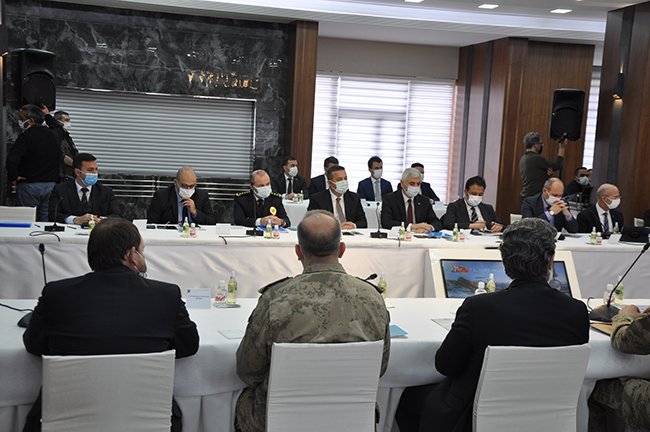 Bakan Soyludan tam kapanma açıklaması 1 icisleri bakani suleyman soylu karsa geldi 13 1
