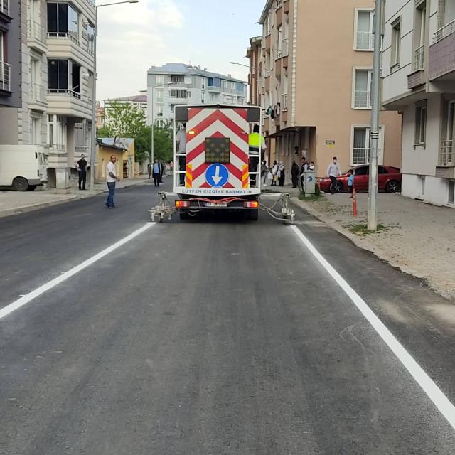 Kars'ta Asfaltı Yapılan Yolların Çizimi Yapılıyor 1 asfalt