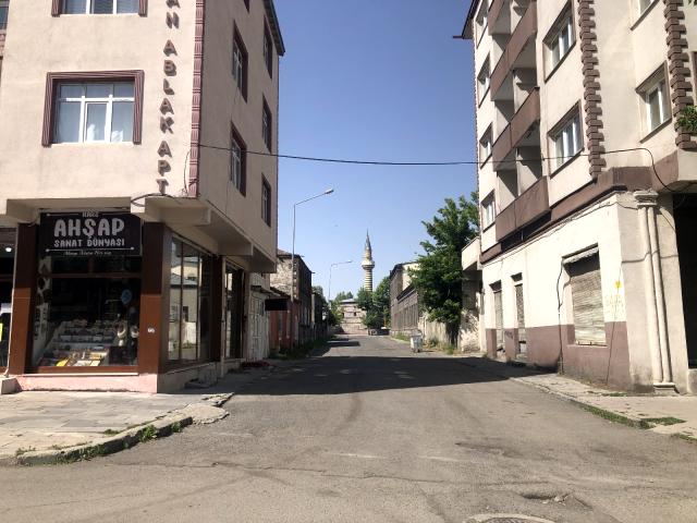 Caddelerde hafta Sonu Sessizliği | Kars Haber 1 kars ta caddelerde hafta sonu sessizligi 2 14212696 o 2
