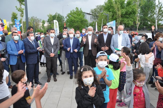 Kars’ta protokol çocuklarla buluştu! 1 karsta protokol cocuklarla bulustu 1