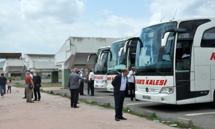 Kars Otogarı’nda Bayram Yoğunluğu