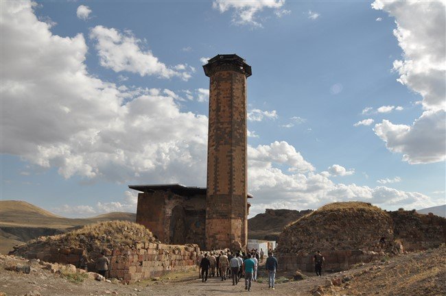 Anadolu’nun ilk Türk camisi için sayılı günler kaldı! 1 Anadolu’nun ilk Türk camisi için sayılı günler kaldı! | Kars Haber