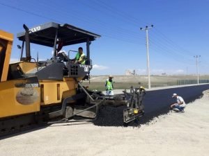 Sanayi Sitesi seneler sonra asfalt yola kavuştu