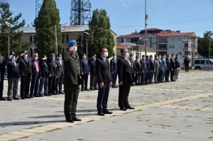Kars'ın Sarıkamış ilçesinde 19 Eylül Gaziler Günü düzenlenen törenle kutlandı.