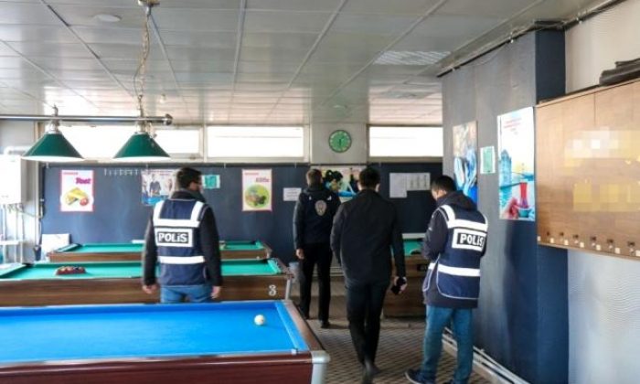 Kars’ta Polisten Okul Çevresinde Uygulama