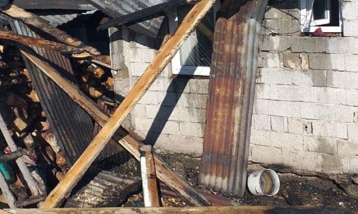Sarıkamış’ta Çıkan Yangında Bir Ev Kullanılamaz Hale Geldi