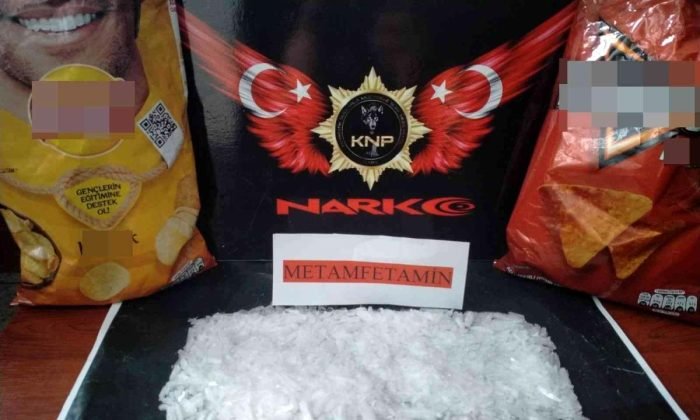 Kars’ta uyuşturucuyu cips paketine sakladılar