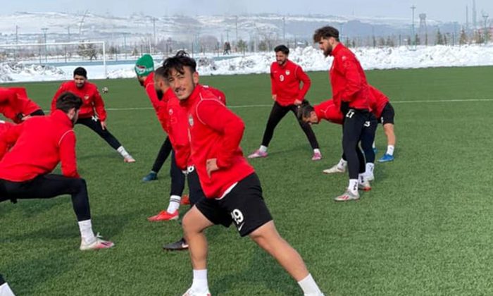 Kars 36 Spor Erzurum İdmanocağı Spor hazırlıklarını sürdürüyor