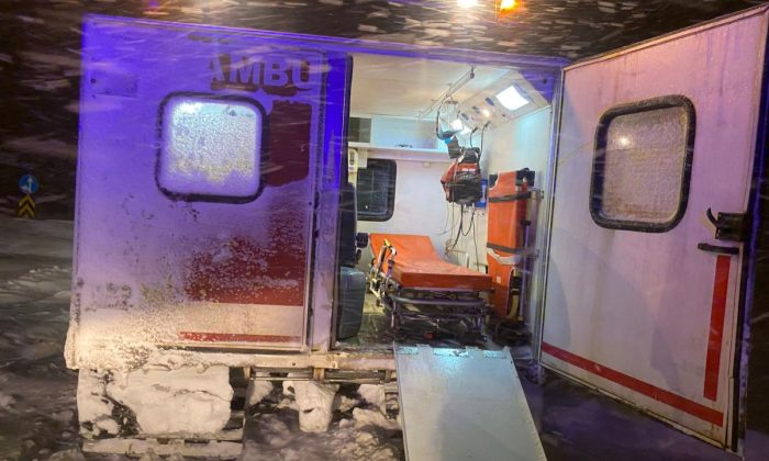 Kars’ta 15 diyaliz hastasının imdadına UMKE yetişti