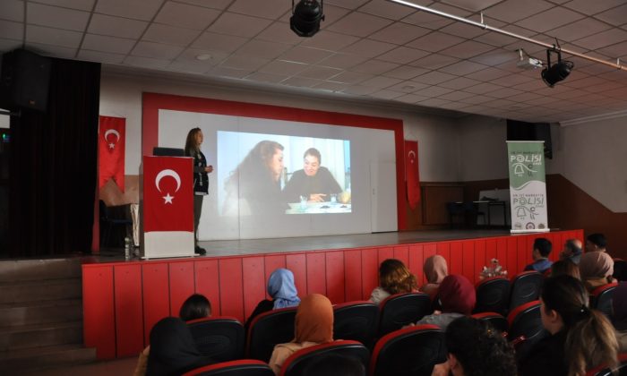 Kağızman’da madde bağımlılığı anlatıldı