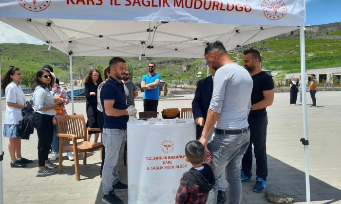 Kars’ta tütün ürünlerinin zararları anlatılıyor