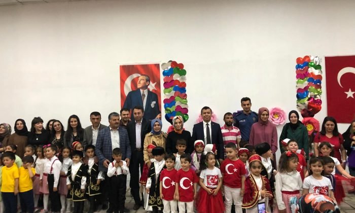 Çıldır ana sınıfı öğrencilerinden yaz şenliği