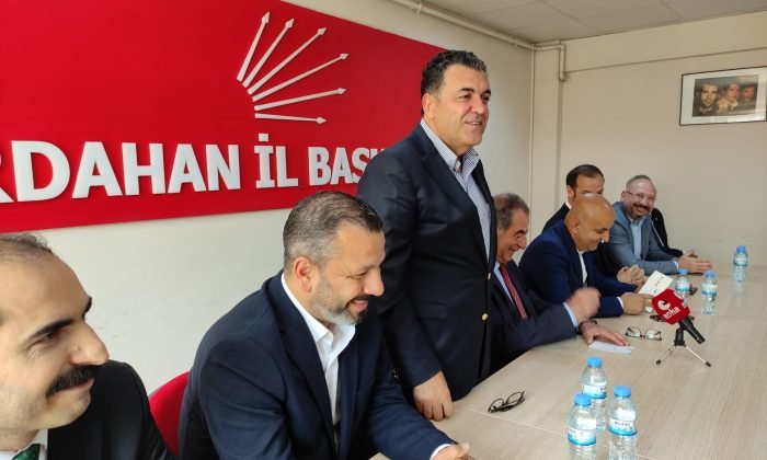 CHP’li vekiller Ardahan’da partililerle buluştu