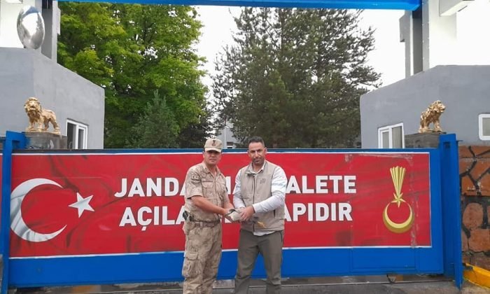 Kars’ta yaralı gece balıkçılı tedavi altına alındı