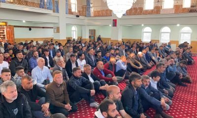 Kars’ta Bayram namazında camiler doldu