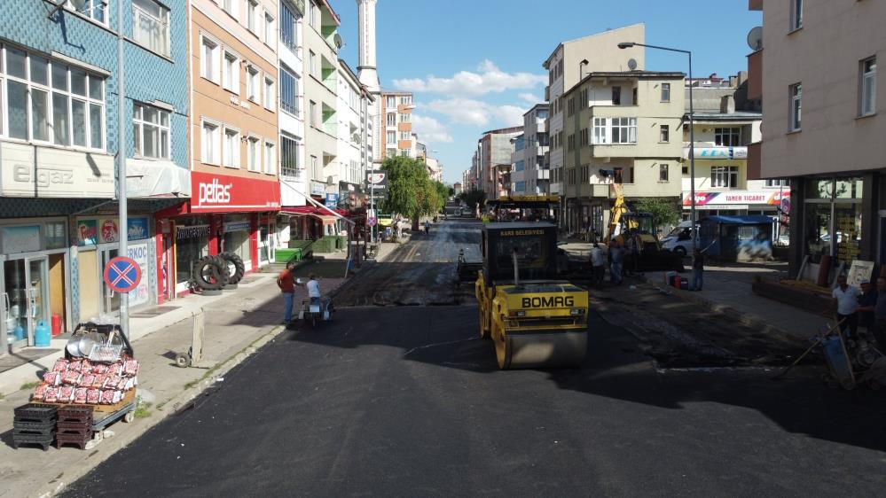 Öksüz, Kars’ın çehresini değiştiriyor 3 AW678084 01