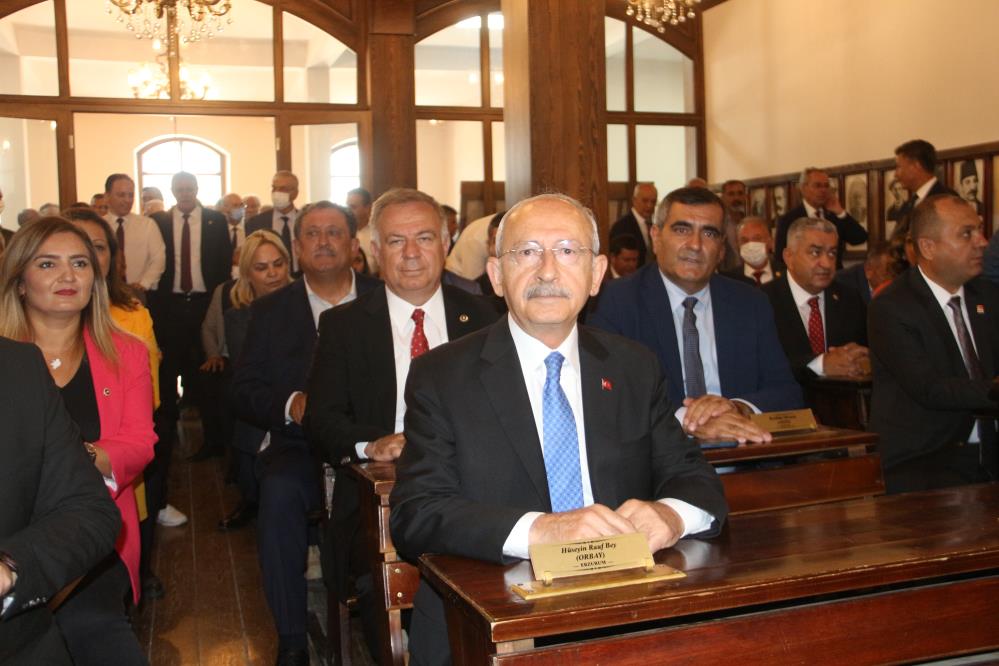 Kemal Kılıçdaroğlu: “Erzurum’u 30 milyar dolarlık merkez haline getireceğiz” 1 AW681241 01 1