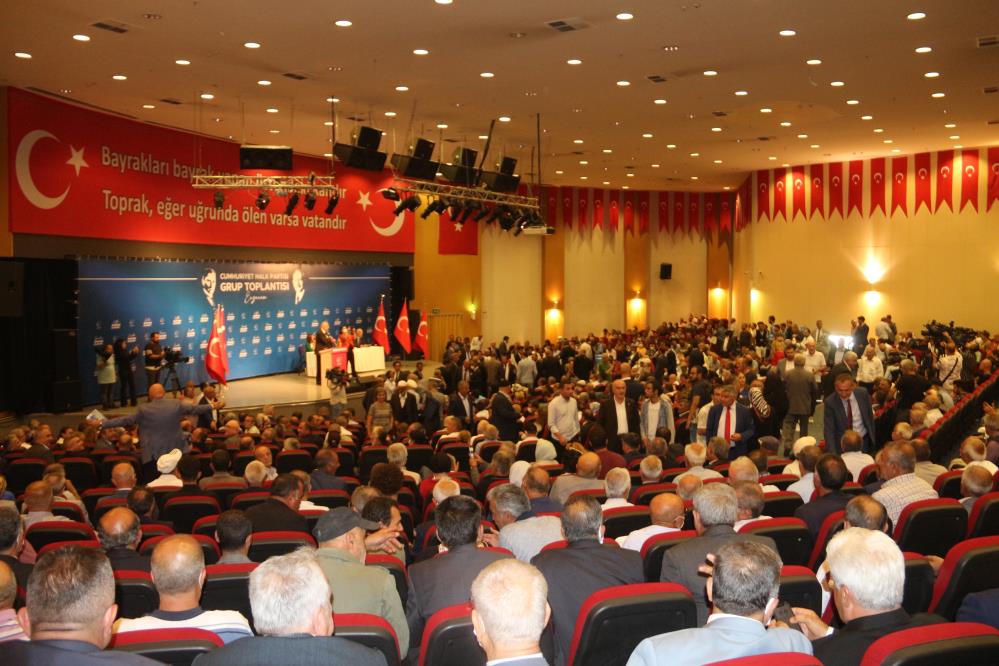 Kemal Kılıçdaroğlu: “Erzurum’u 30 milyar dolarlık merkez haline getireceğiz” 2 AW681241 02