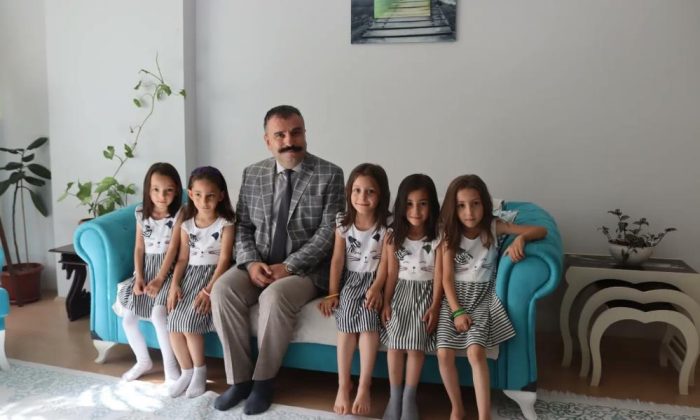 Ağrı Aile ve Sosyal Hizmetler İl Müdürü Bayrak, beşiz kızları ziyaret etti