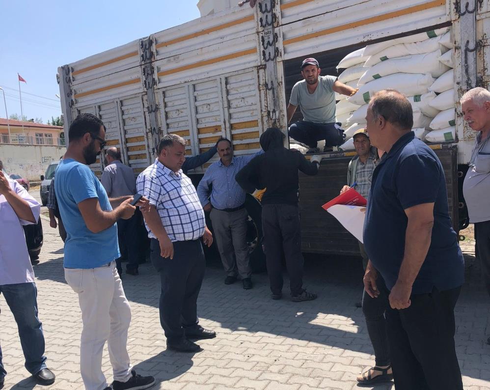 Iğdır’da arı besleme şekeri dağıtımı yapıldı 1 AW687667 01