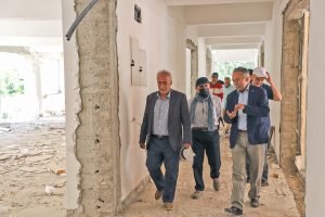 Eskiyen alt yapı hatları modernize ediliyor 2 AW696664 06 1
