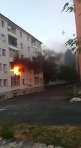 Mahallede yangın paniği 1 AW699120 01