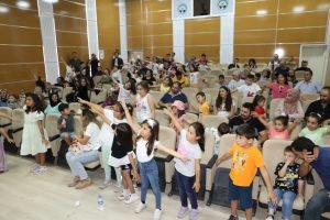 Belediyeden çocuklar için tiyatro etkinliği 1 AW706299 02 1