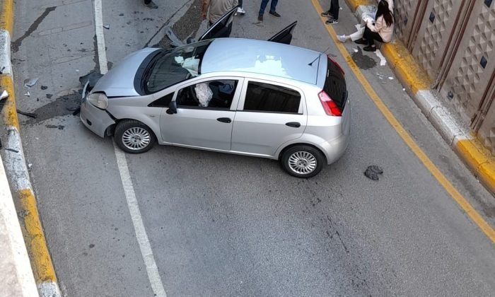 Hamidiye Köprülü Kavşağı kazalara davetiye çıkarıyor