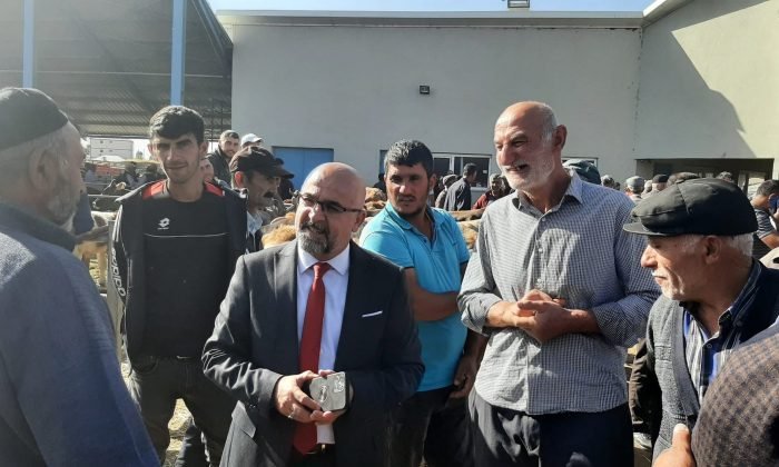 Başkan Altun Hayvan Pazarı’nda