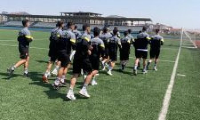 Kars 36 Spor Ziraat Türkiye Kupası hazırlıklarını sürdürüyor