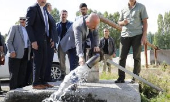 Vali Varol’dan köy ziyareti