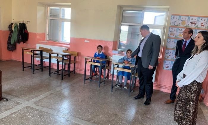 Susuz kaymakamı öğrencilerle buluştu