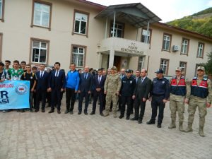 Amatör Spor Haftası Posof ‘ta da başladı 2 AW727863 02