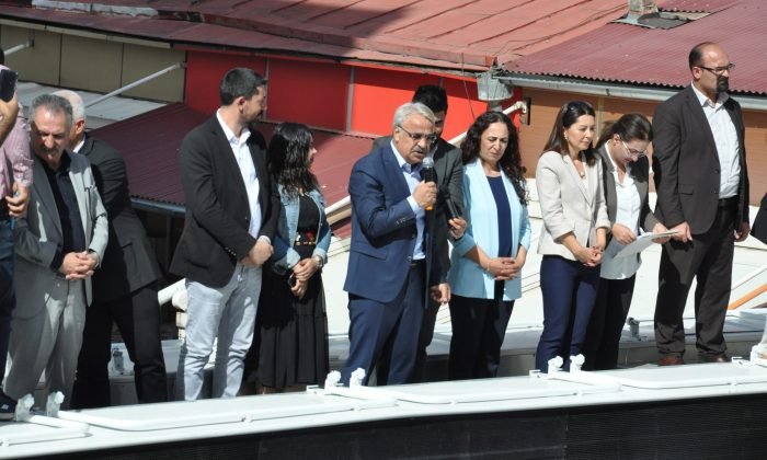HDP Genel Başkanı Sancar, Kars’ta ilgi görmedi