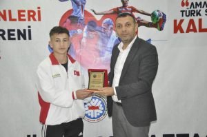 Ağrı’da Amatör Spor Haftası kapanış töreni yapıldı 1 AW731779 02