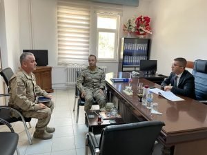 Kaymakam Daştan, jandarma ile bir araya geldi 1 AW733231 01