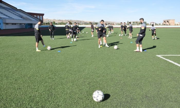 Kars 36 Spor Palandöken maçı hazırlıklarını sürdürüyor