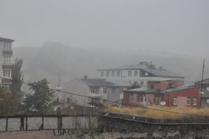 Kars’ta yoğun sis