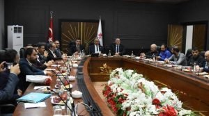 Kosova Kalkınma Bakanı Fikrim Damka DAİB'i ziyaret etti 1 AW736806 01